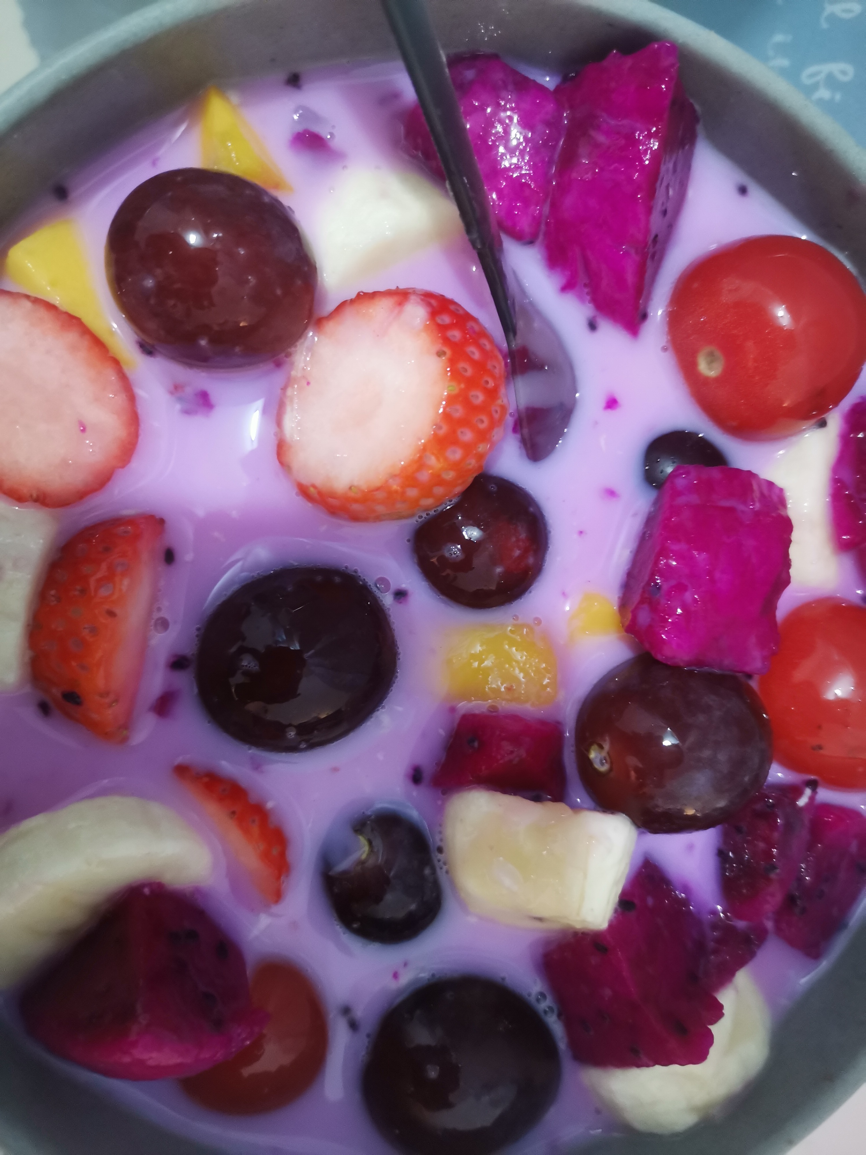 20231123 · 西安东区23 · 酸奶水果捞