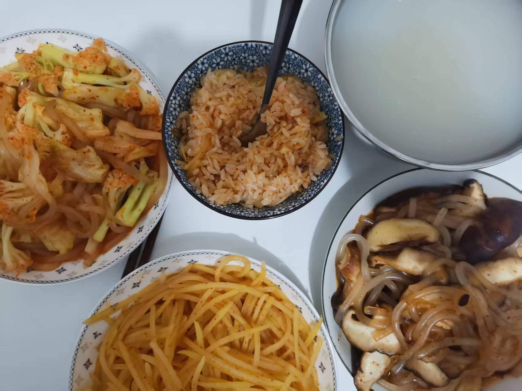 2025 0301  2236  · 东区23