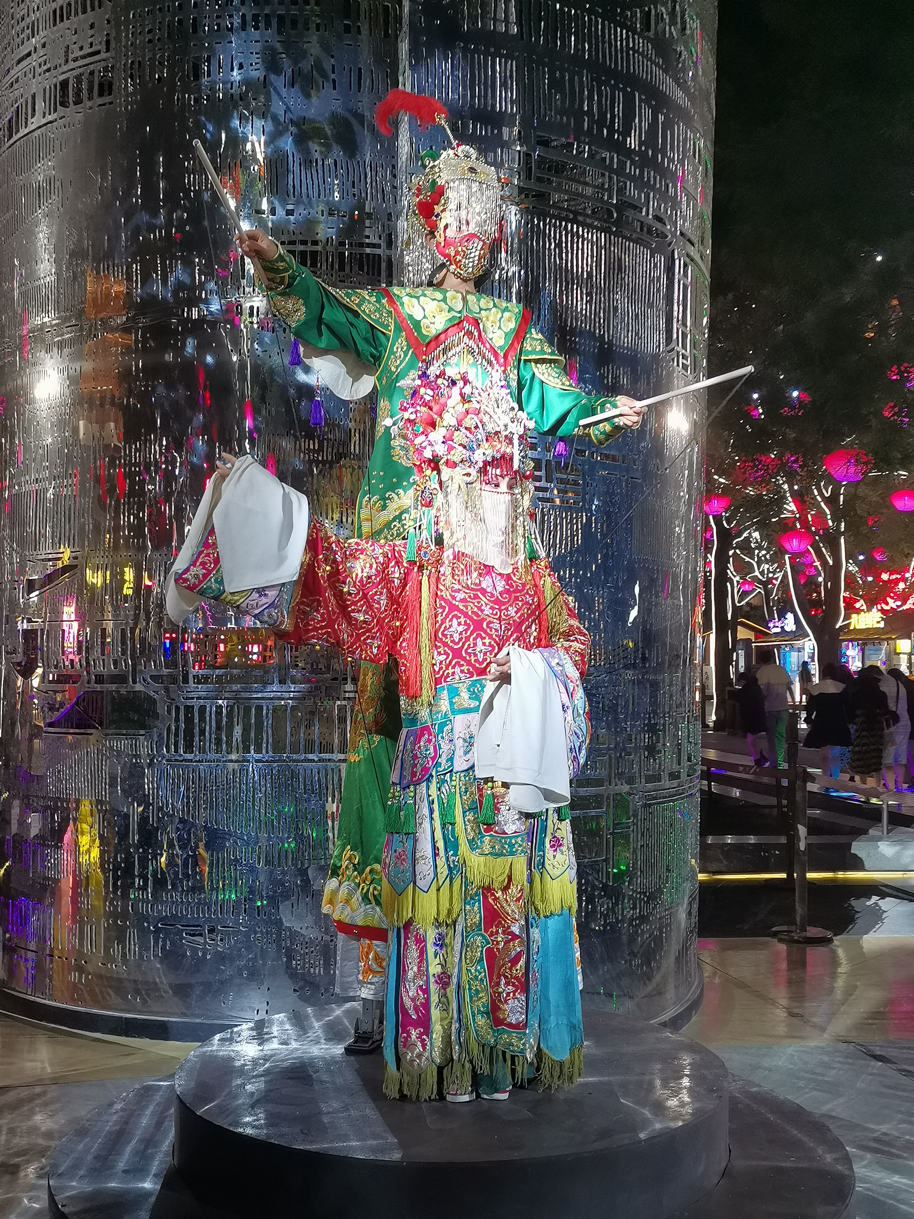 西安 · 大唐不夜城 · 和她