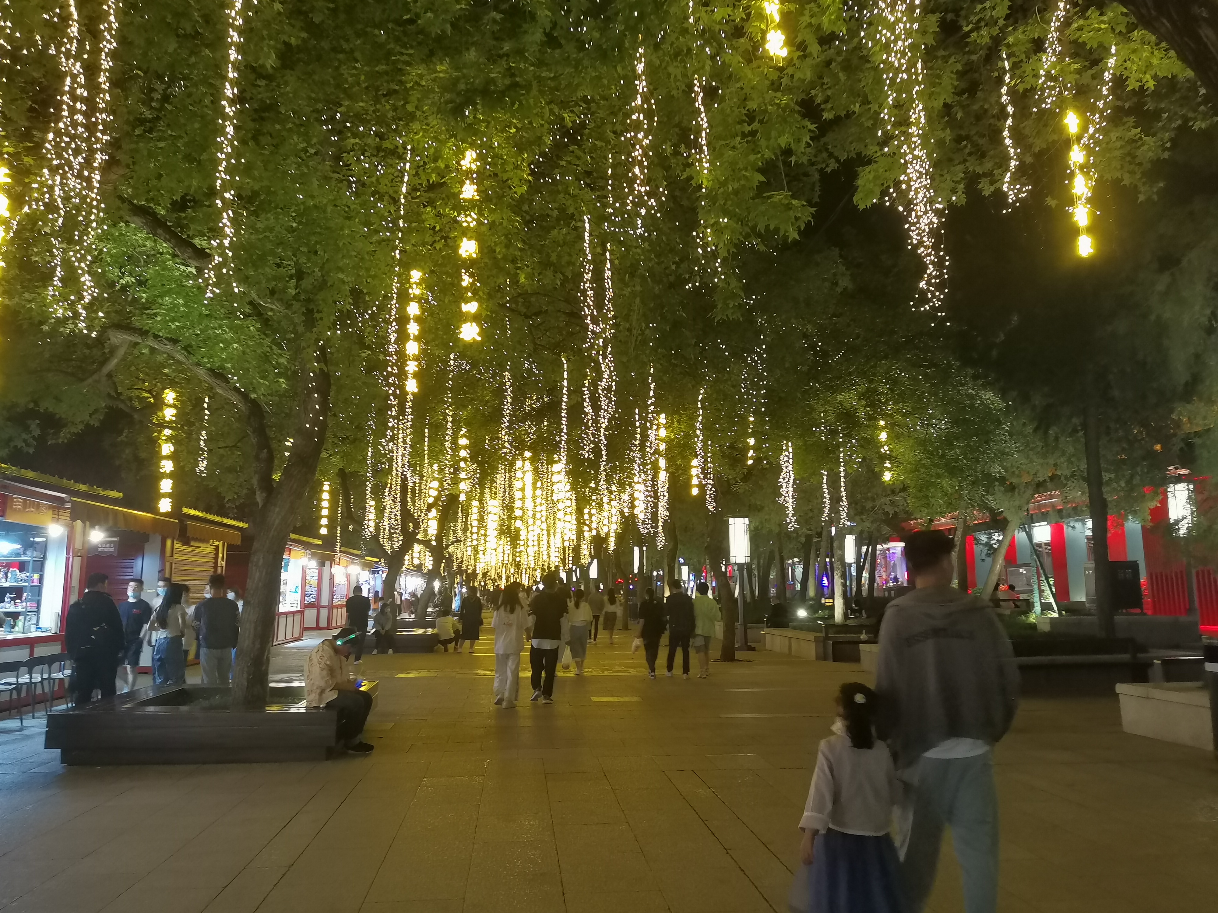 西安 · 大唐不夜城 · 和她